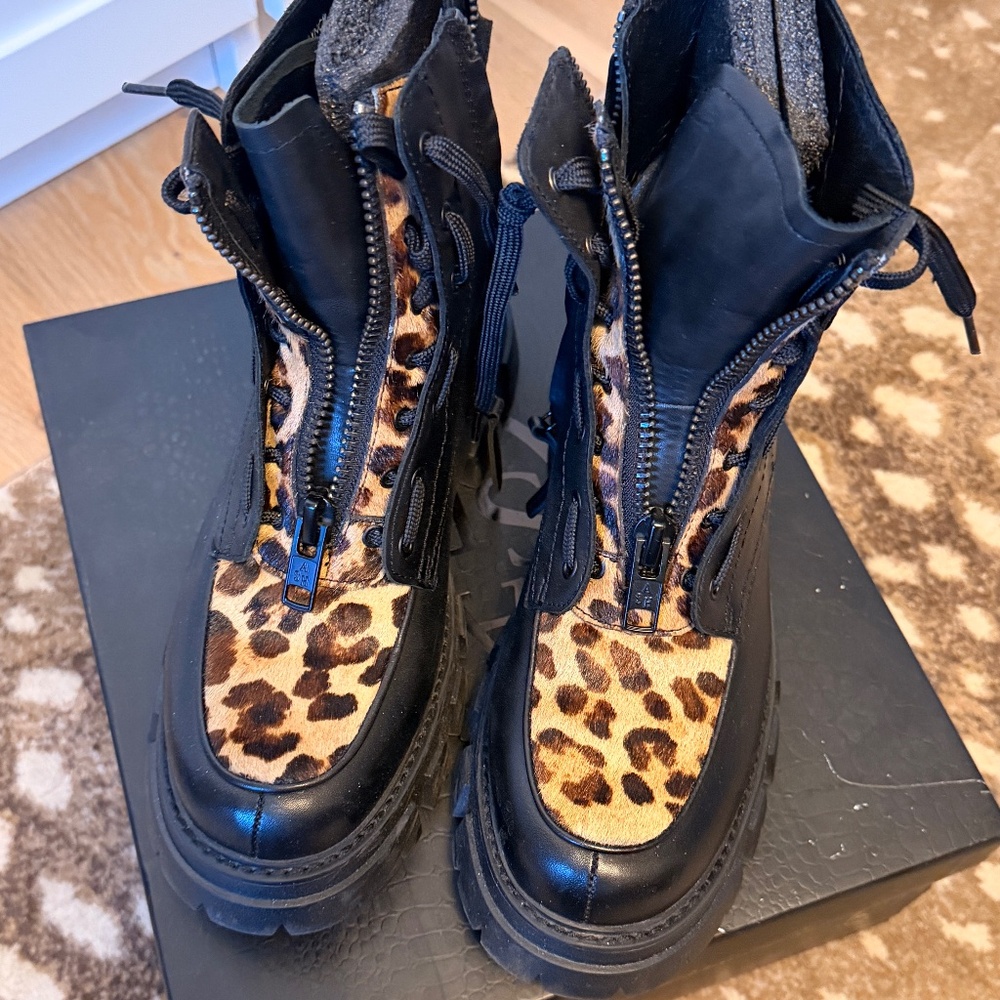 Ash Lynch leather leopard combat boots sz38